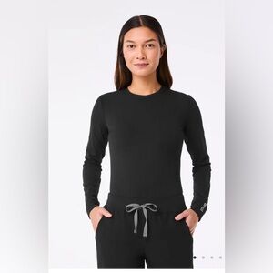 FIGS- Women’s Black Long-Sleeve Ribbed Underscrub
Top